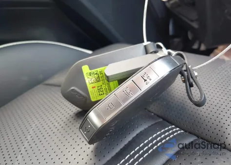 2025 Kia K5 Gt-Line из США, поврежденный, VIN KNAG64J79S5330951